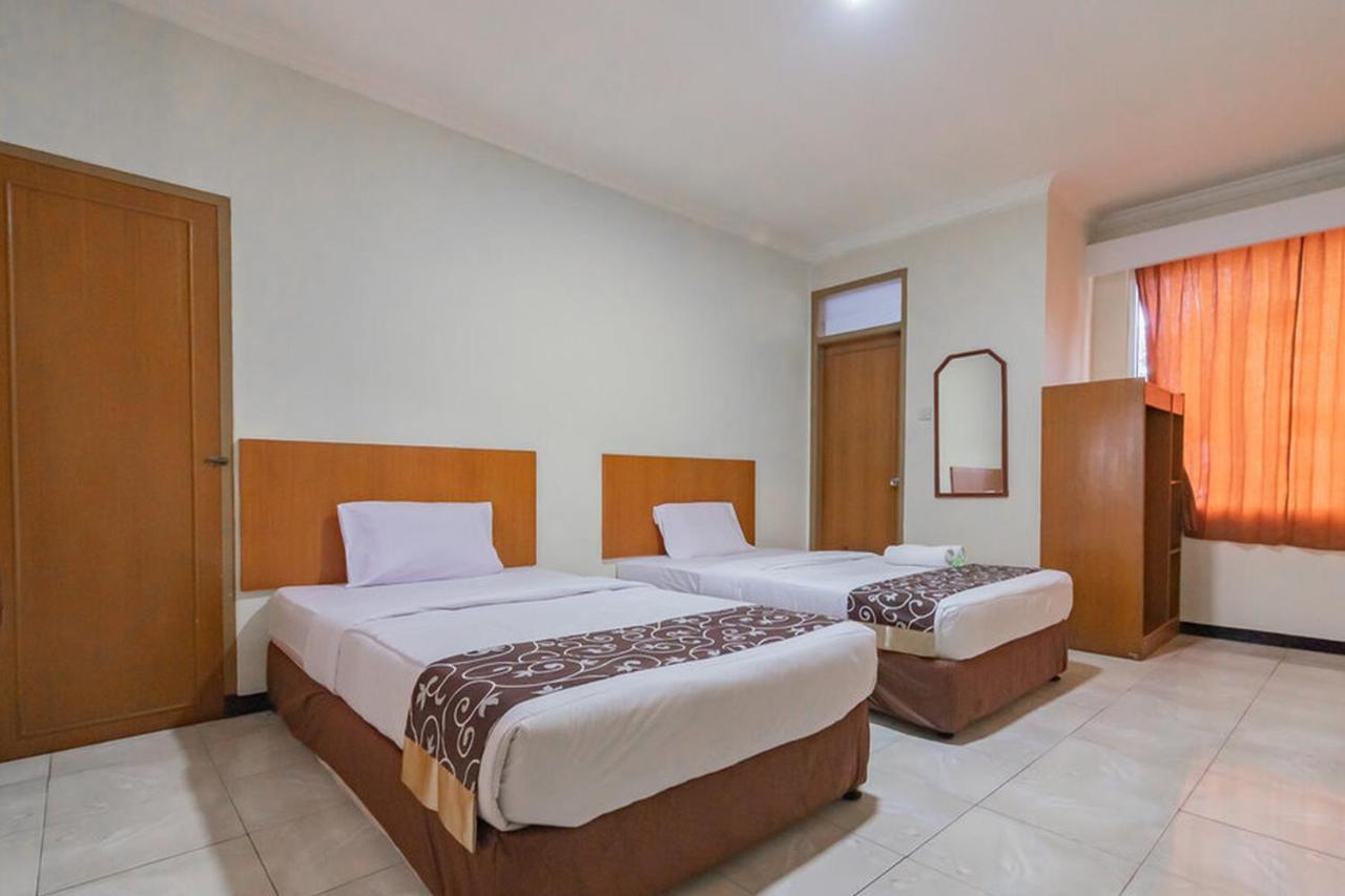 Hotel Puspa Sari Redpartner เชียแตร์ ภายนอก รูปภาพ