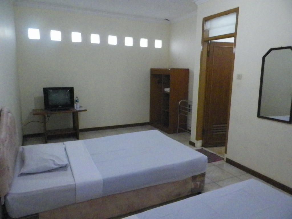 Hotel Puspa Sari Redpartner เชียแตร์ ห้อง รูปภาพ